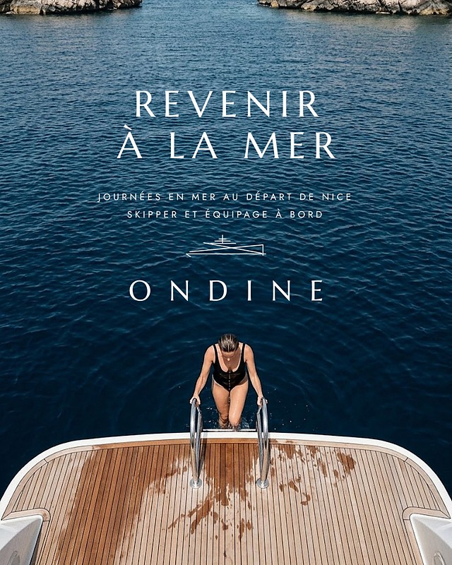 Pub Ondine, vue plongeante sur une nageuse qui remonte à bord d'un yacht